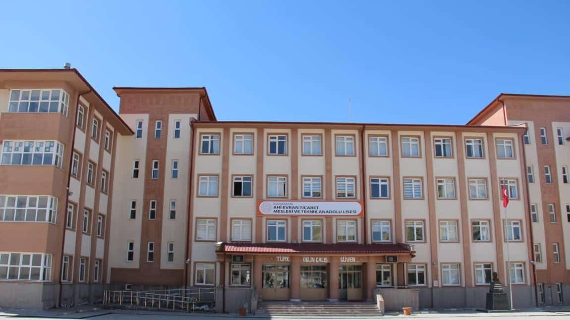 Geleceğini Güçlü Bir Yerde İnşa Etmek İsteyen Öğrencilerin Tercihi